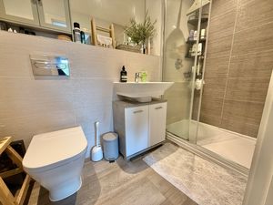 Photo 5- click for photo gallery